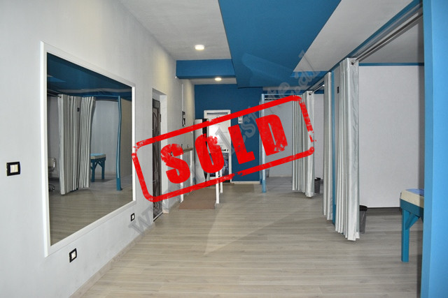 Gewerbeimmobilien zum verkauf in der zogu i zi-gegend in Tirana, albanien