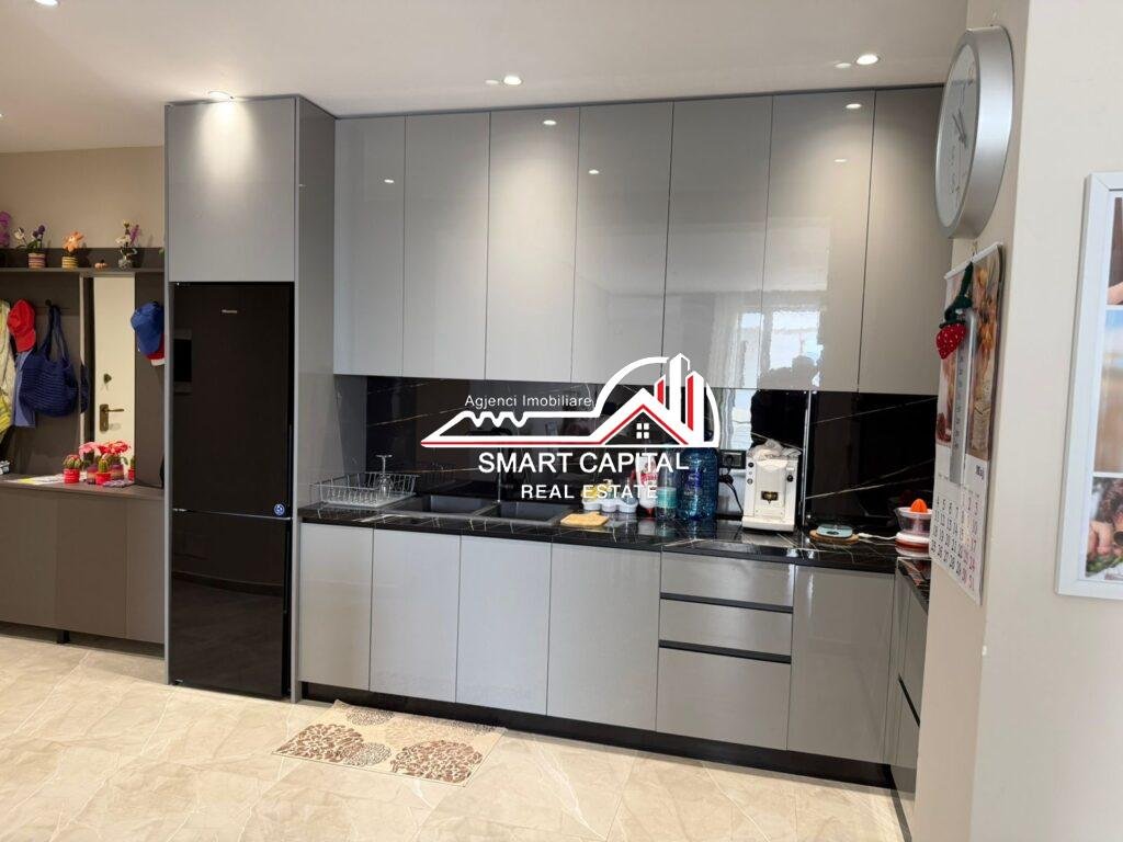 Jepet apartament me qera te “Plazhi I Vjeter”,Vlorë!