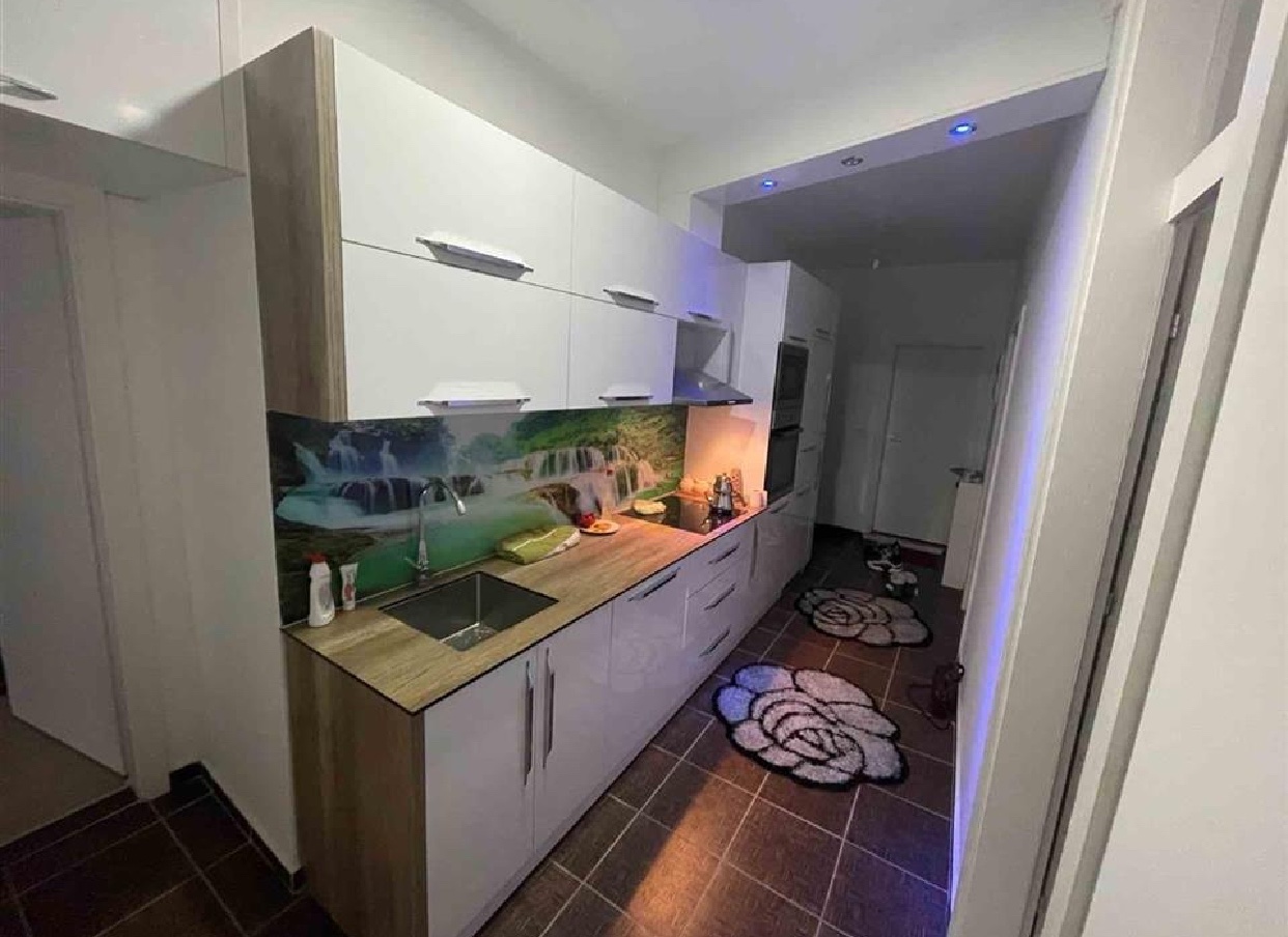 Apartamento à venda em Fushë Kosovë (3)