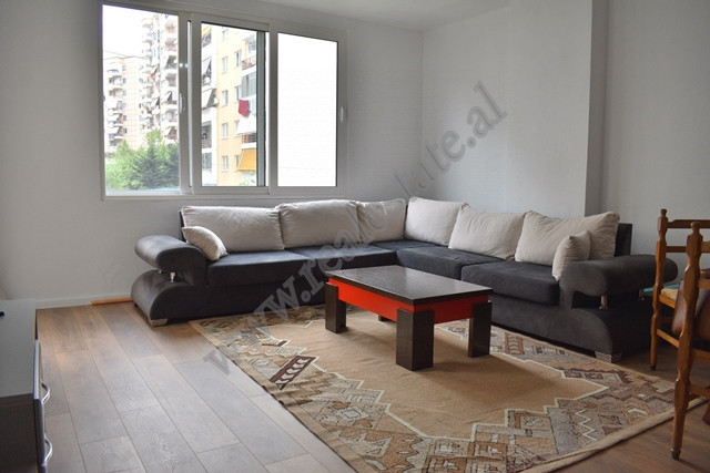 Appartement de deux chambres à louer dans le quartier Astir à Tirana, albanie (2)