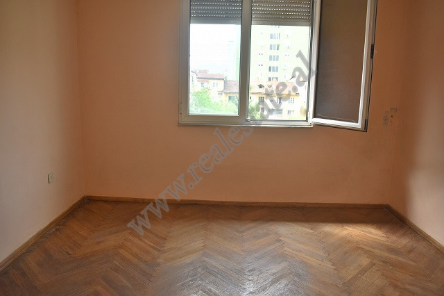 Two bedroom apartment for sale near myslym shyri street in Tirana, albania (3)
