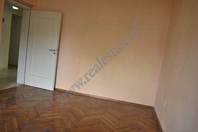 Two bedroom apartment for sale near myslym shyri street in Tirana, albania (4)