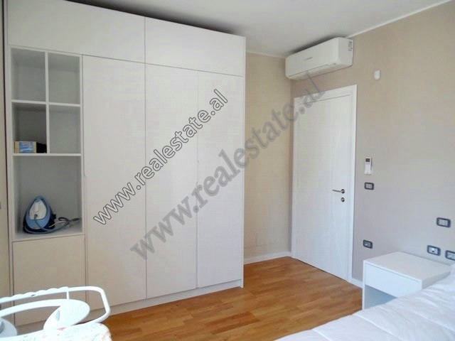 Zweizimmerwohnung zum verkauf in der nähe des künstlichen sees in Tirana, albanien (8)