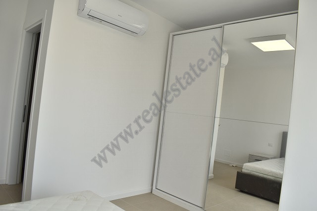 Zwei-zimmer-wohnung zur miete im gebiet ish fusha aviacionit in Tirana, albanien (7)