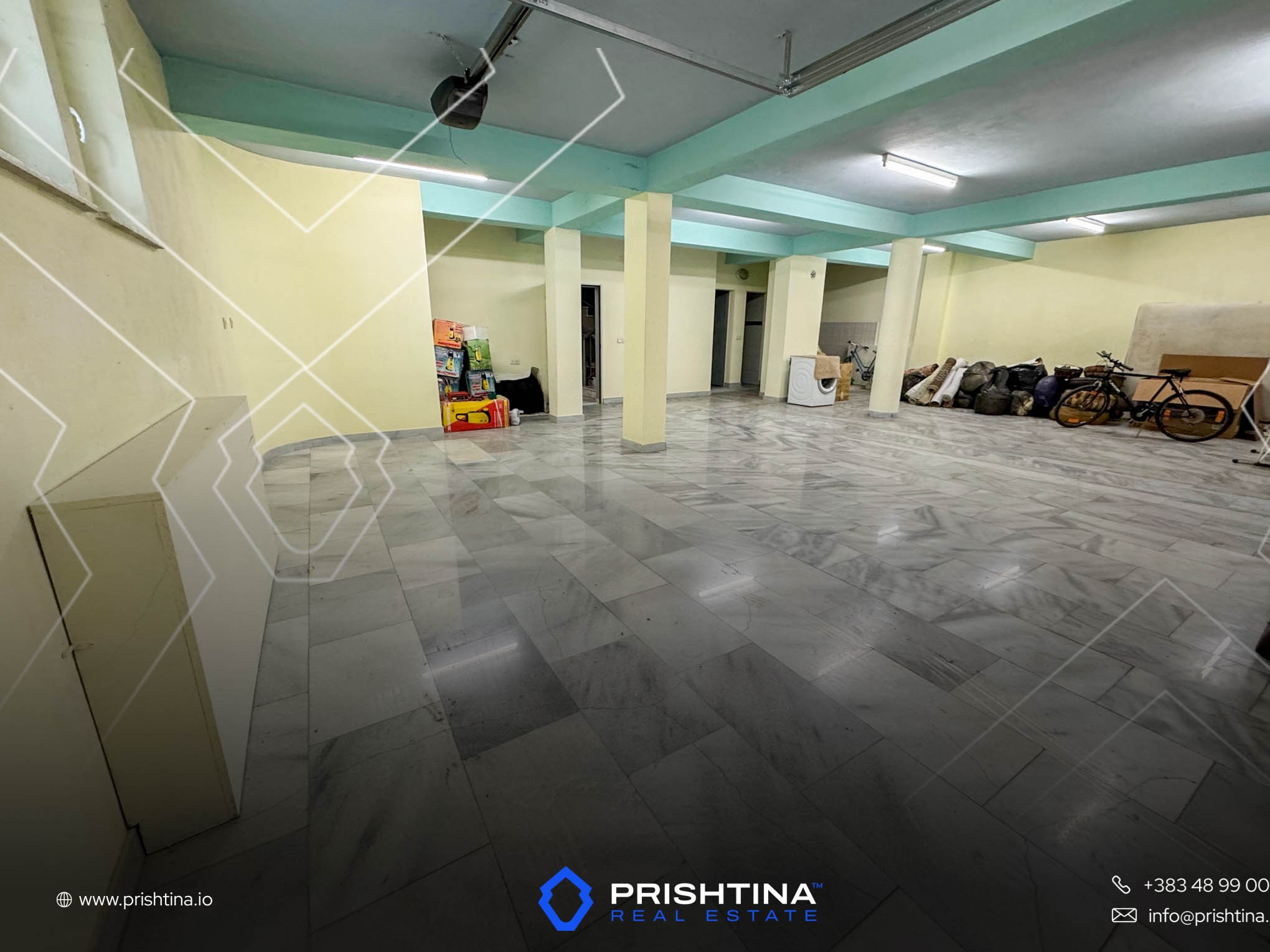 Espaço comercial para alugar 150m² em Bregu i Diellit