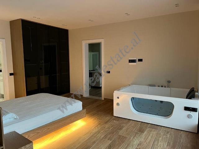 Two bedroom apartment for sale near the botanic garden in Tirana, albania (6)