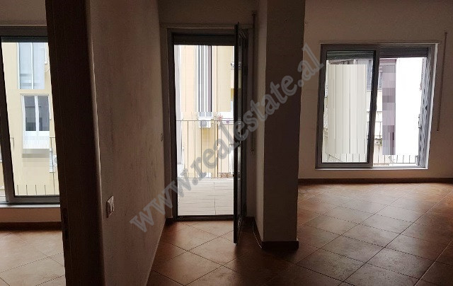 One bedroom apartment for sale near kavaja street in Tirana, albania (2)