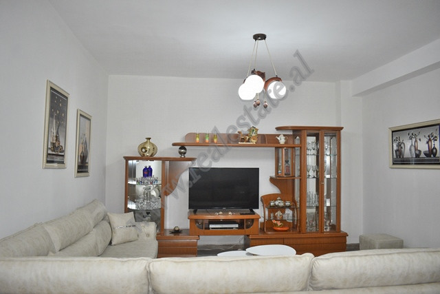 One bedroom apartment for rent close to myslym shyri area in Tirana, albania (2)