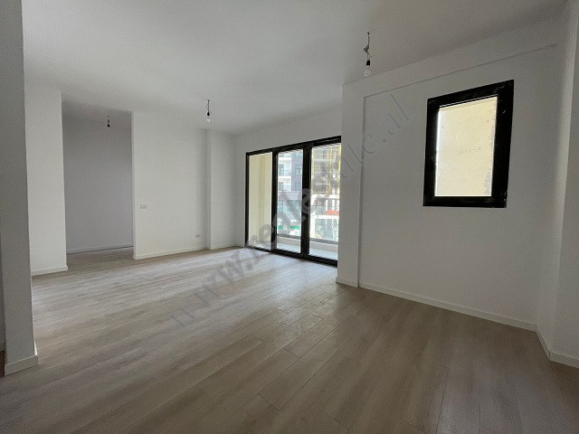 Zwei-zimmer-wohnung zum verkauf in der kosovaret-straße, Tirana, albanien