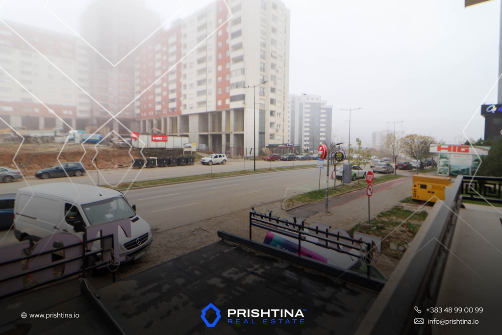 Banese me qira 116m² ne rruga b