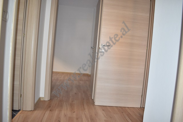 Appartement de deux chambres à vendre dans la rue Ali Demi à Tirana, albanie (8)