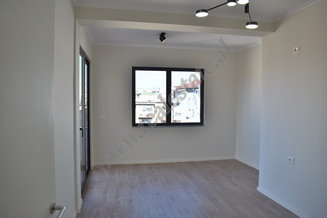 Zweizimmerwohnung zum verkauf in der nähe des naturwissenschaftsmuseums in Tirana, albanien (5)