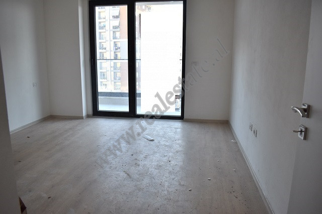 Two bedroom apartament for sale in ish fusha aviacionit area, in Tirana, albania (3)