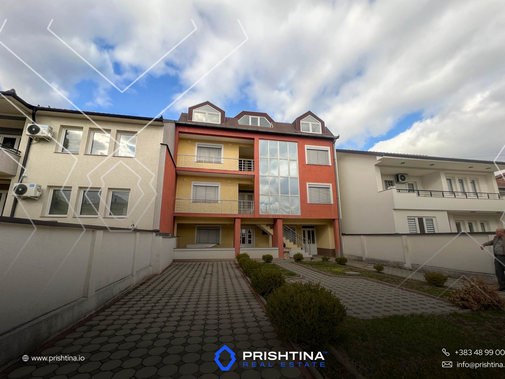 House for sale 250 square meters in Pejë