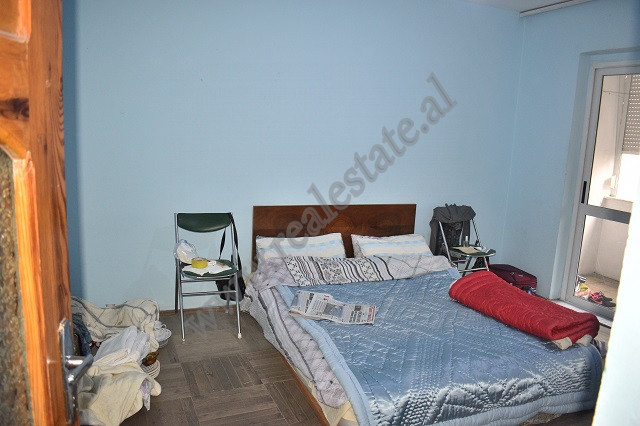 Zweizimmerwohnung zum verkauf in der nähe der ferit xhajko-straße, in Tirana (6)