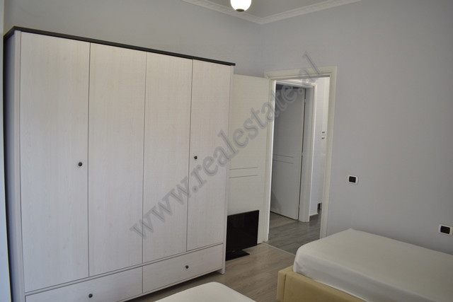 Apartamento de três quartos para alugar perto do zoo park em Tirana (8)