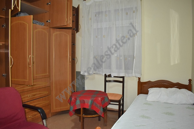 Espace de bureau à louer dans le quartier myslym shyri à Tirana, albanie (5)