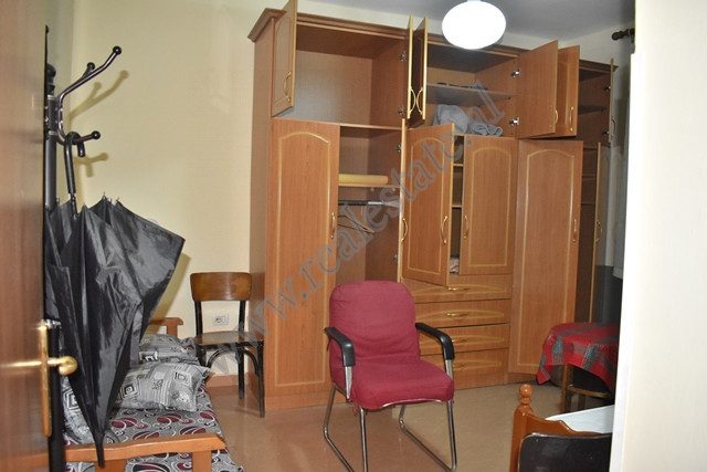 Espace de bureau à louer dans le quartier myslym shyri à Tirana, albanie (6)