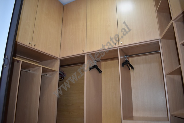 Apartamento de um quarto para alugar na área zogu i zi em Tirana, albânia (6)