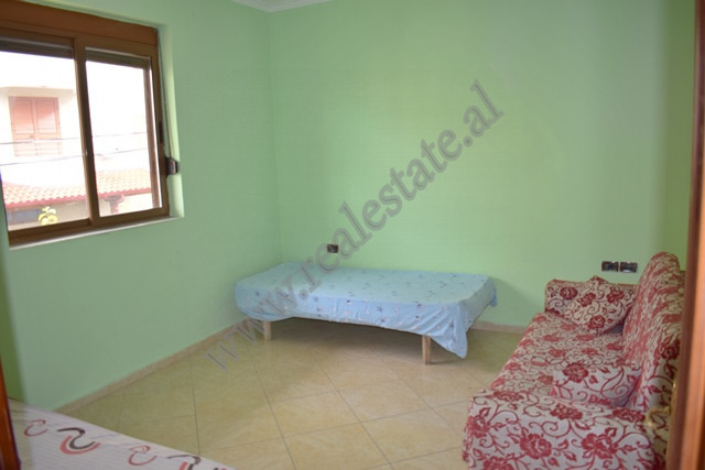 Vila me tre kate për shitje pranë rrugës elbasani në Tiranë, shqipëri (6)