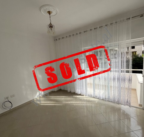 Apartamento de dois quartos à venda na área de fresk em Tirana, albânia