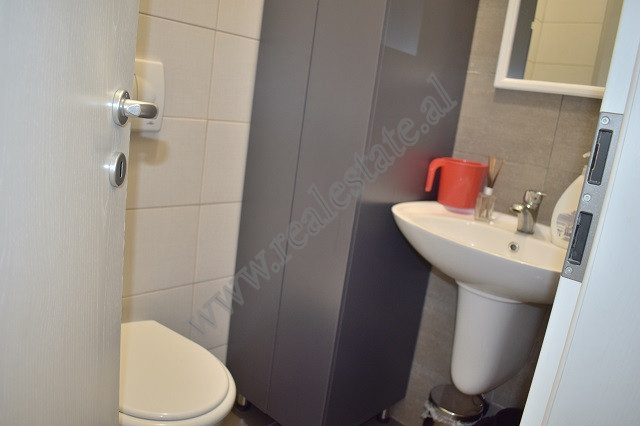 Espacio de oficina en venta cerca de frosina plaku, en Tirana, albania (5)