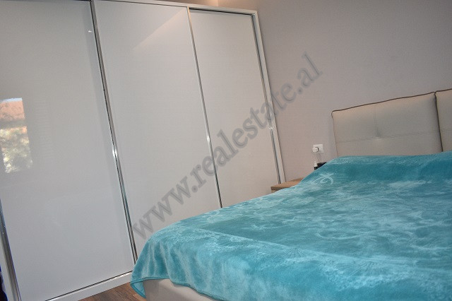 Appartamento con due camere da letto in affitto vicino all'area Sauk i vjeter Tirana, albania (7)