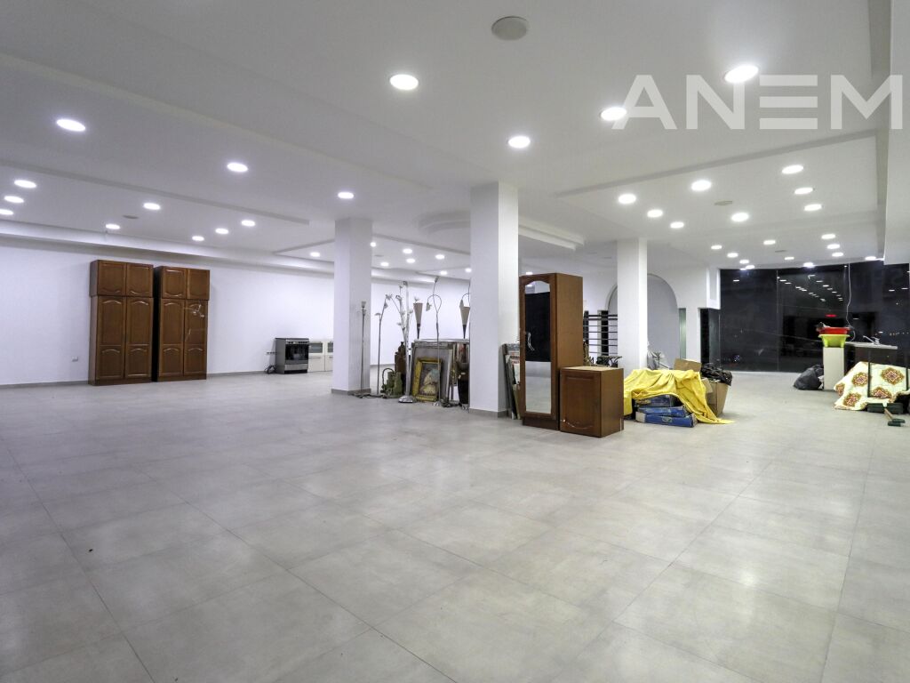 Immobile in affitto 600m² a breg i diellit