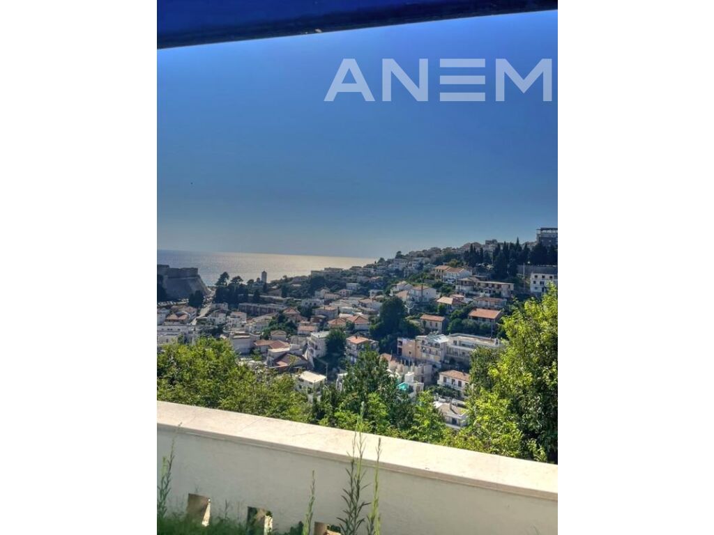 Appartement à vendre 73m² à ulcinj