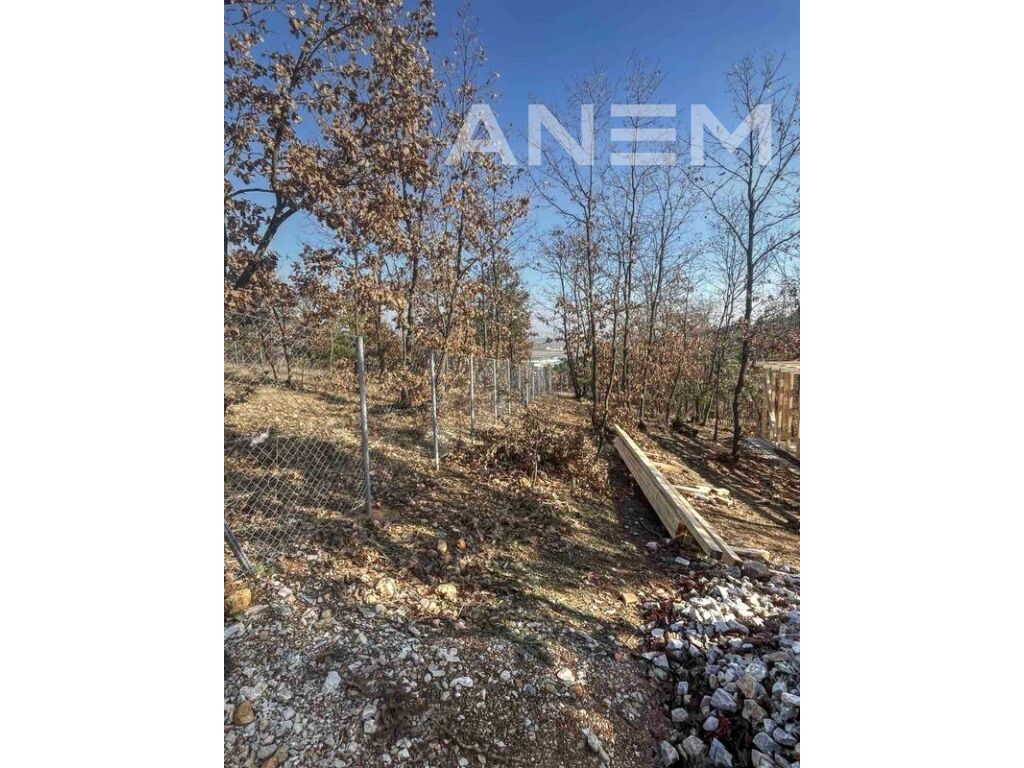 Terreno à venda 2 ares em Fushë Kosovë