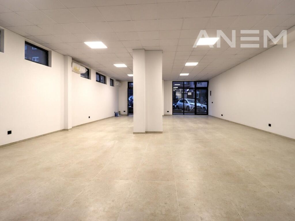 Locale in affitto 133m² a Mati 1