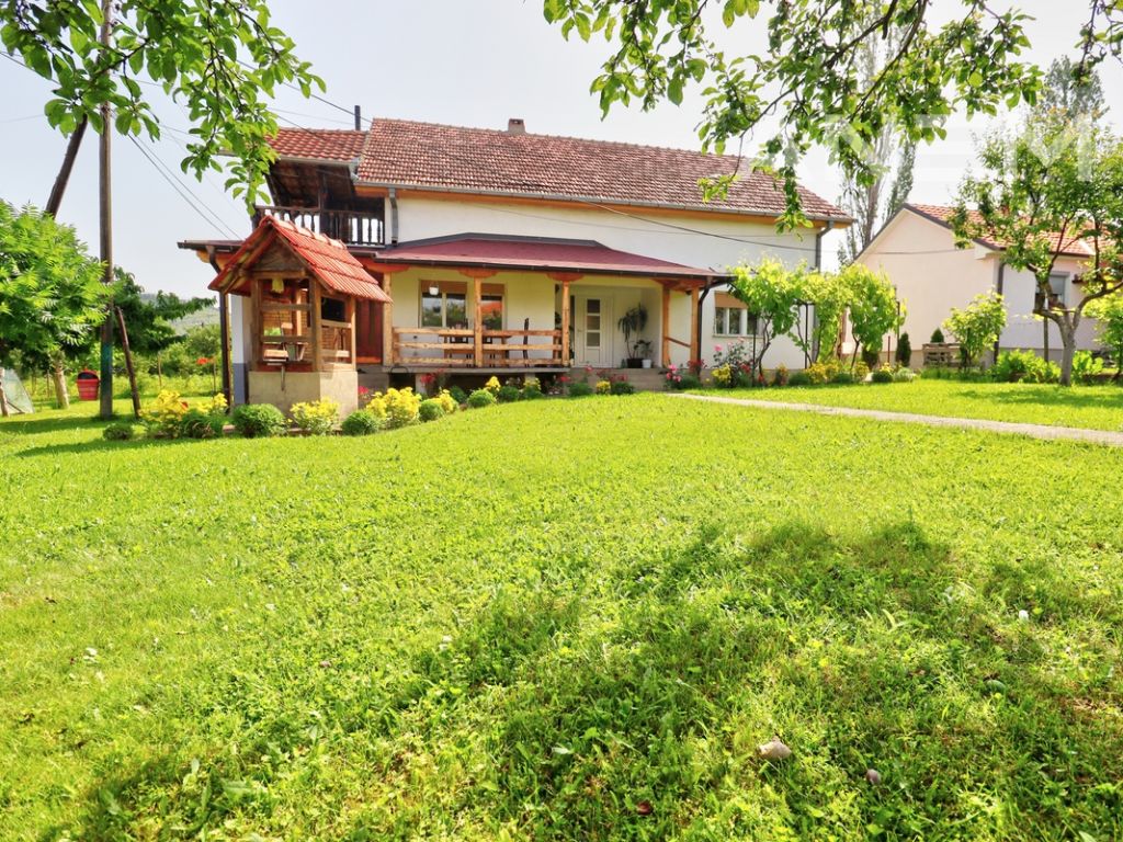House for sale in Graçanicë