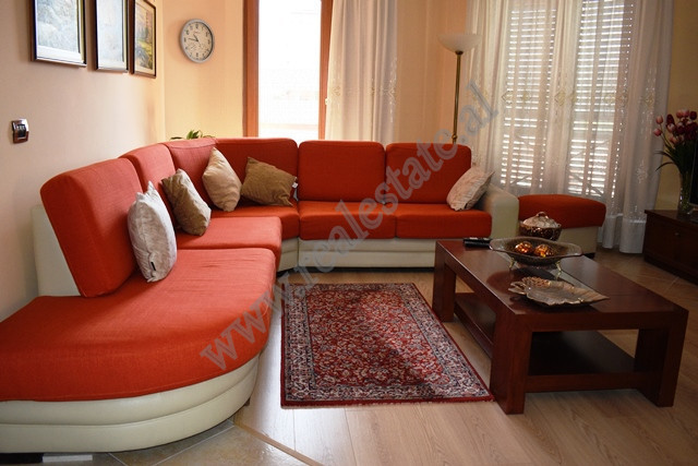 Three bedroom apartment for rent at 21 dhjetori area in Tirana, albania (3)
