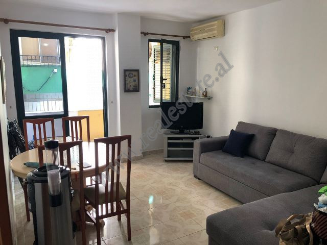 Appartamento con una camera da letto in vendita nella zona di shkembi i kavajes a durres, albania (2)