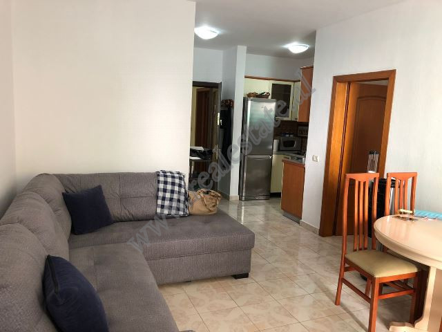 Appartamento con una camera da letto in vendita nella zona di shkembi i kavajes a durres, albania (3)