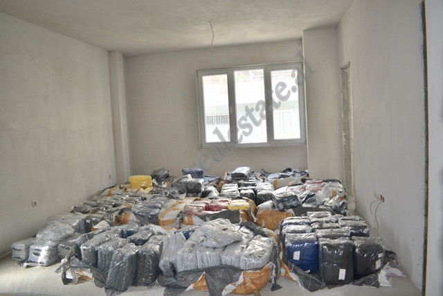 Villa for sale near kavaja street in Tirana, albania (8)
