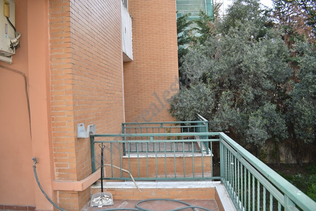 Villa en venta en la calle kodra e diellit en Tirana