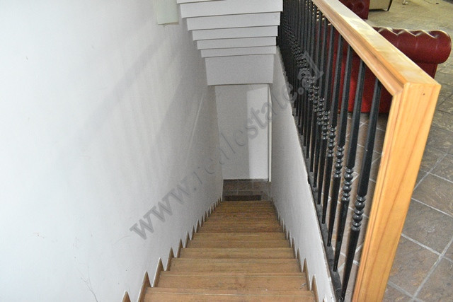 Villa en venta en la calle kodra e diellit en Tirana