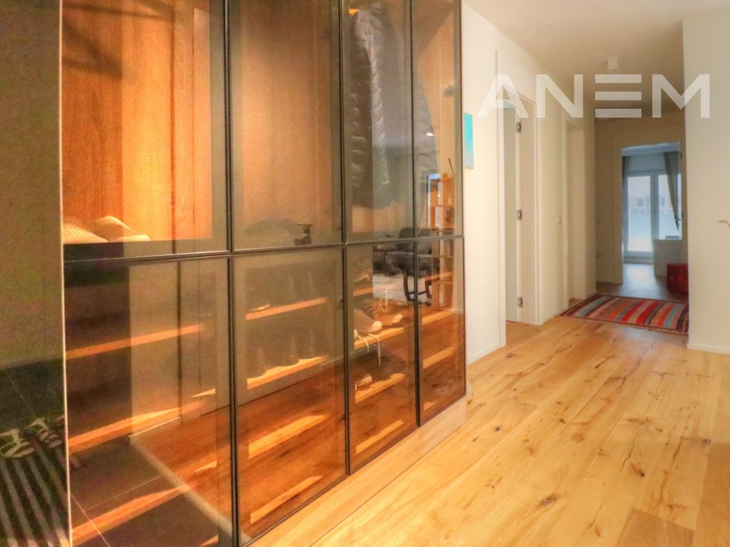 Penthouse à vendre 125m² sur la rue Muharrem fejza