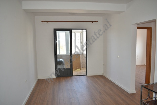 Two bedroom apartment for rent near the new boulevard in Tirana , albania (3)