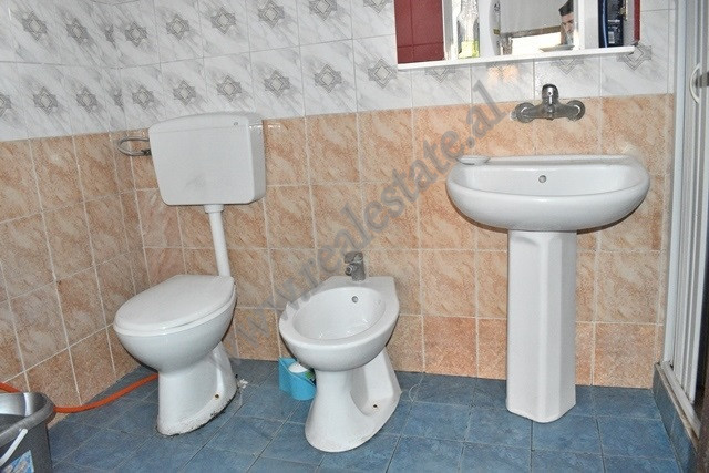 Two bedroom apartment for rent near the new boulevard in Tirana , albania (8)