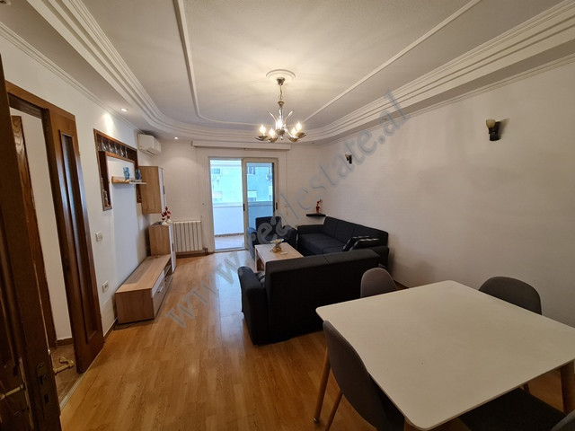 Appartamento con tre camere da letto in vendita vicino a piazza wilson a Tirana, albania (2)