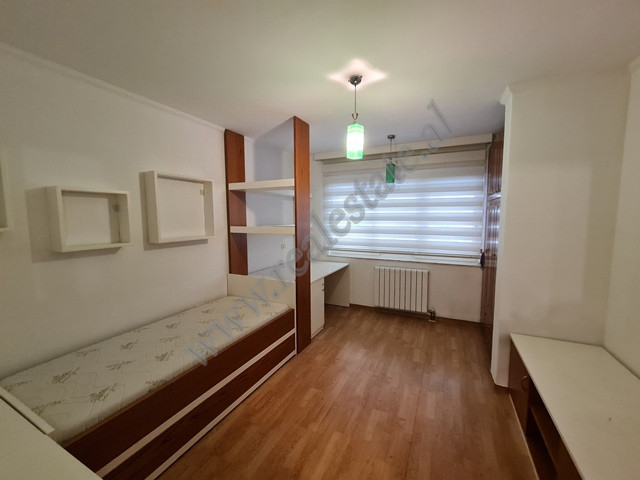 Appartamento con tre camere da letto in vendita vicino a piazza wilson a Tirana, albania (8)