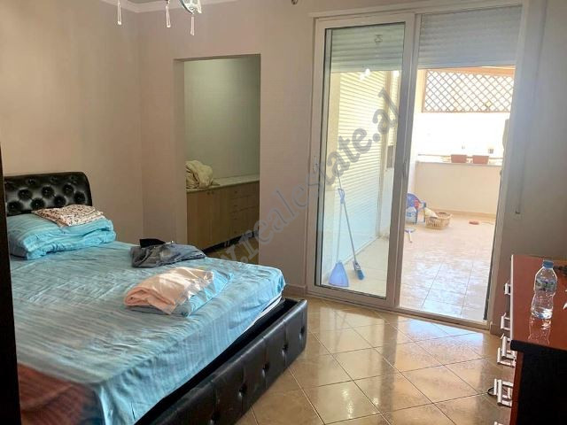 Appartamento con due camere da letto in vendita in via mujo ulqinaku a durres, albania (4)