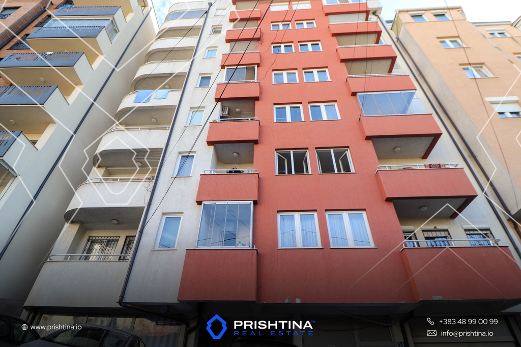 Banesë për qira 74m² te 4 llullat