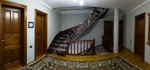 Villa de quatro andares à venda em Korça, albânia (6)