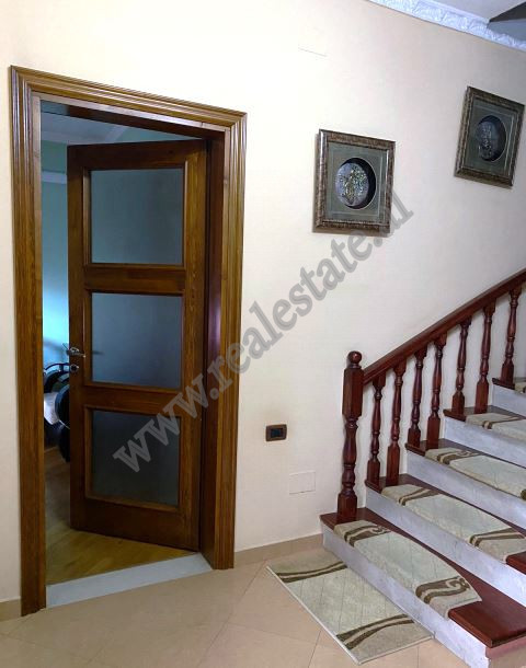 Villa de quatro andares à venda em Korça, albânia (7)