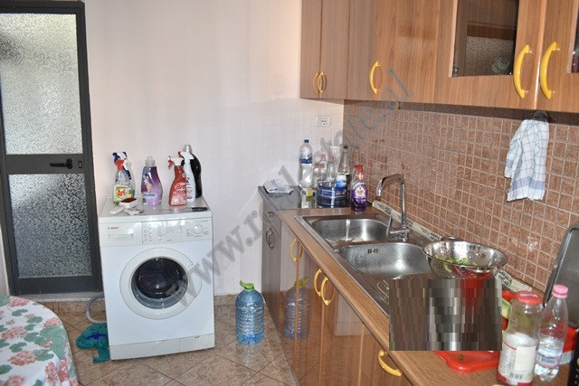 Apartamento de un dormitorio en venta en el área de Ali Demi en Tirana, albania (6)