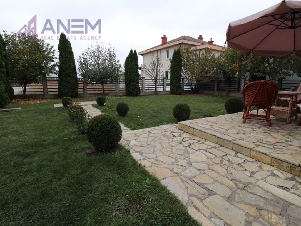 Casa en venta en el barrio qendresa