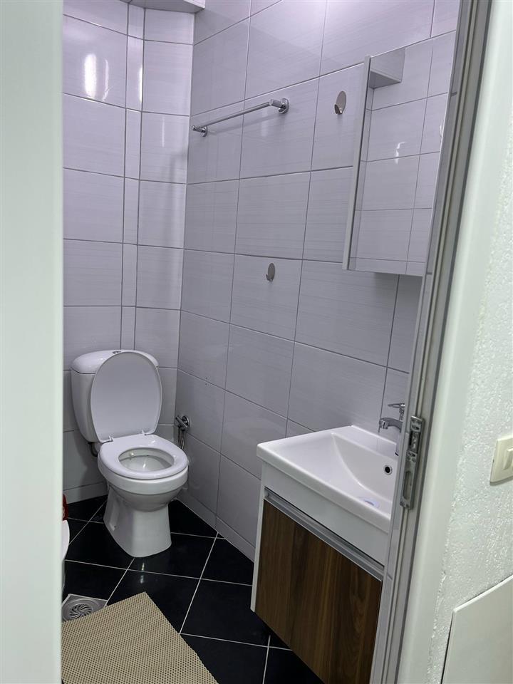 Piso en alquiler 1+1 en ulpianë (5)